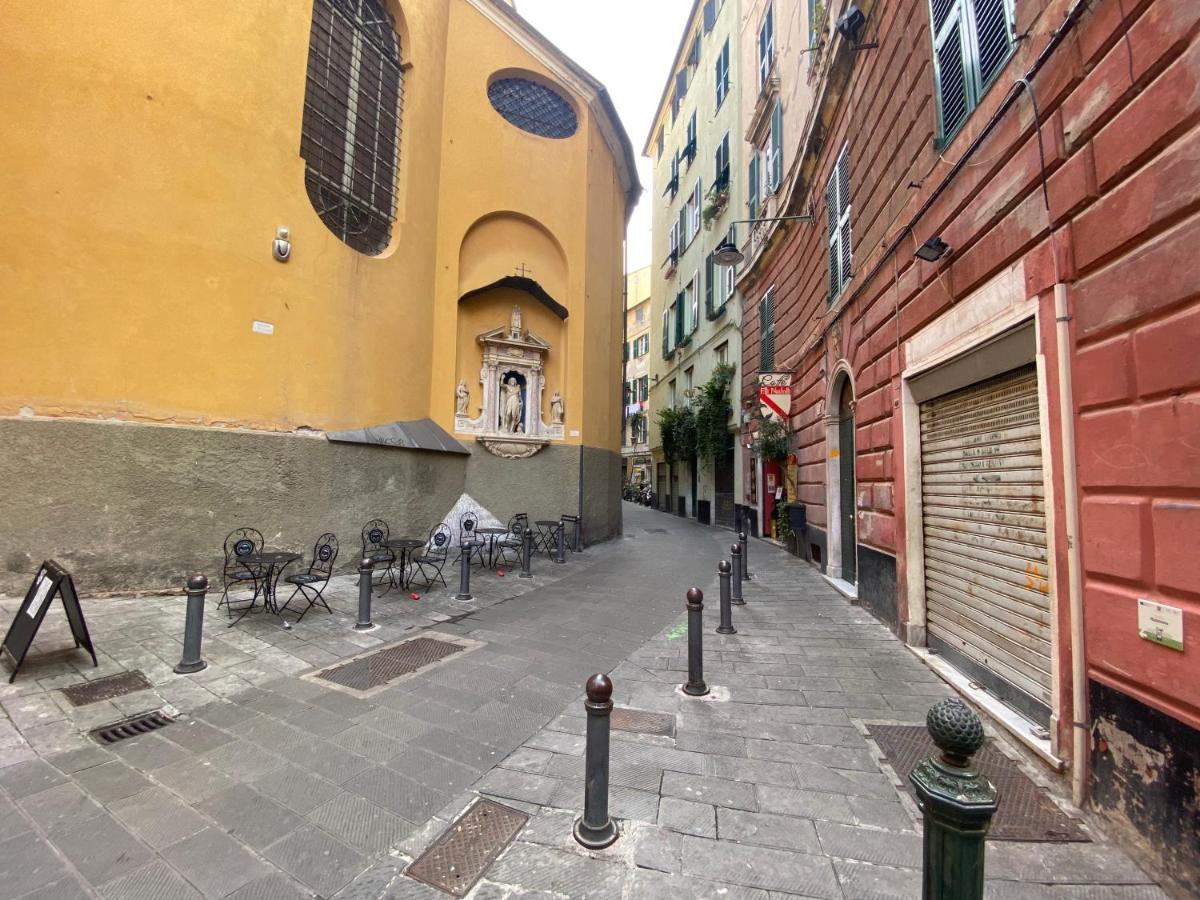 Casaviva- Ampio Appartamento Nei Vicoli Di Genova Exterior photo