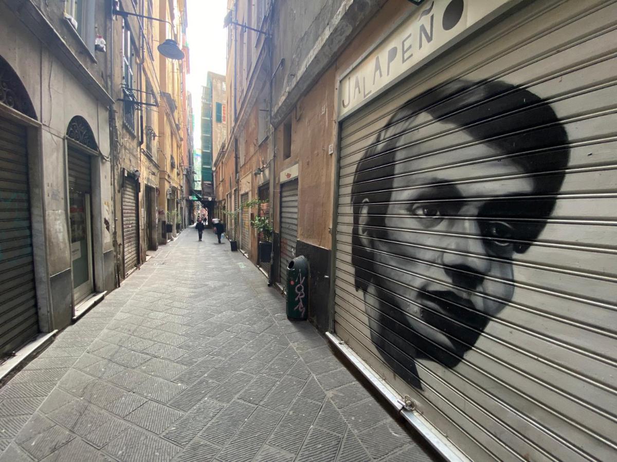 Casaviva- Ampio Appartamento Nei Vicoli Di Genova Exterior photo
